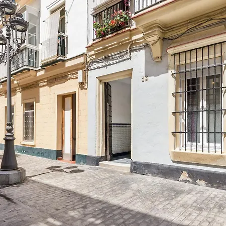 A 2 Minutos De La Caleta * Cadiz